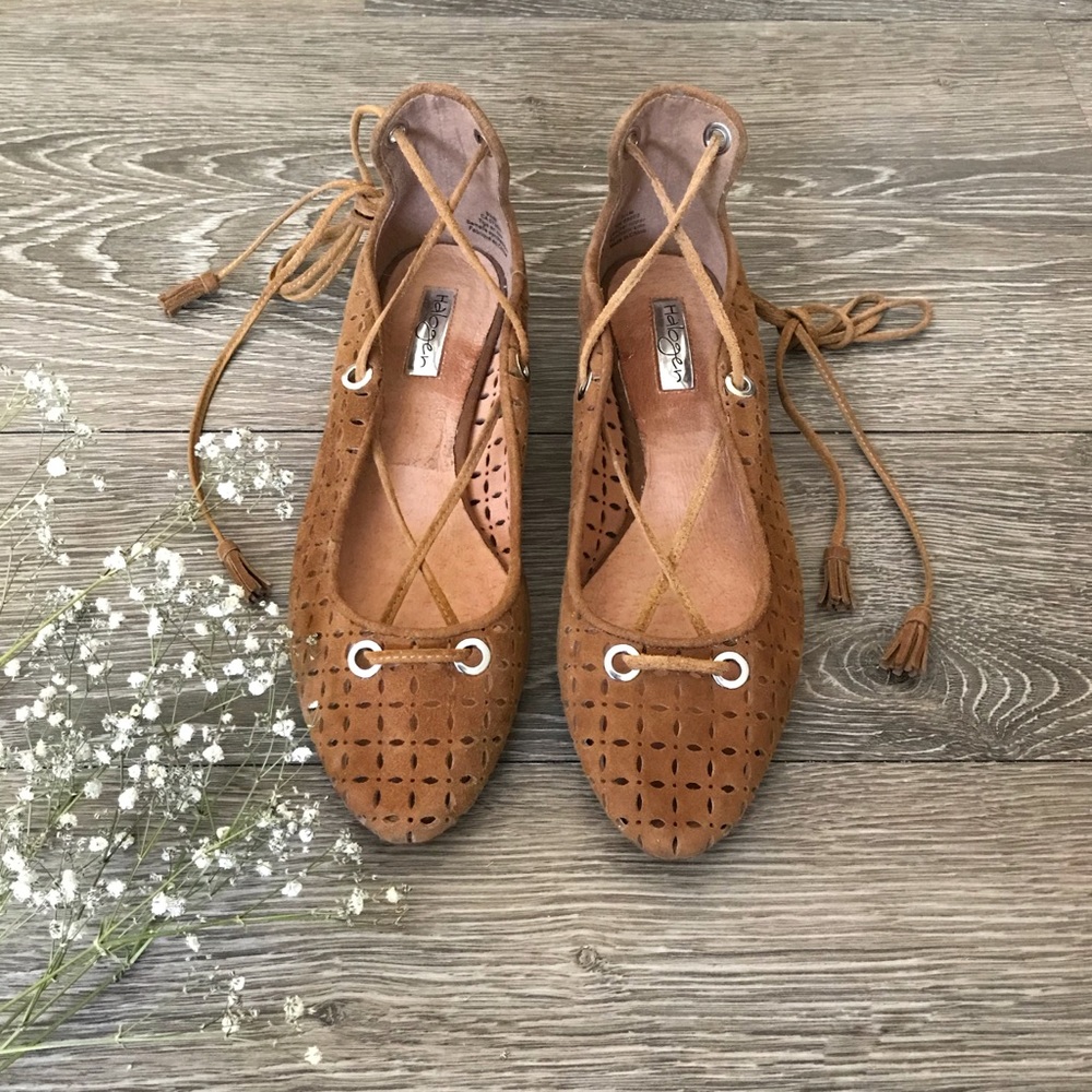Halogen Ghillie Lace Up Suede Eyelet Flats